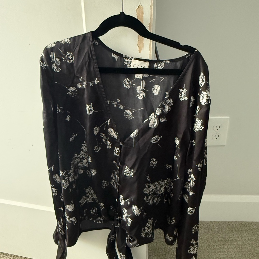 Cami NYC Black and White Floral Top